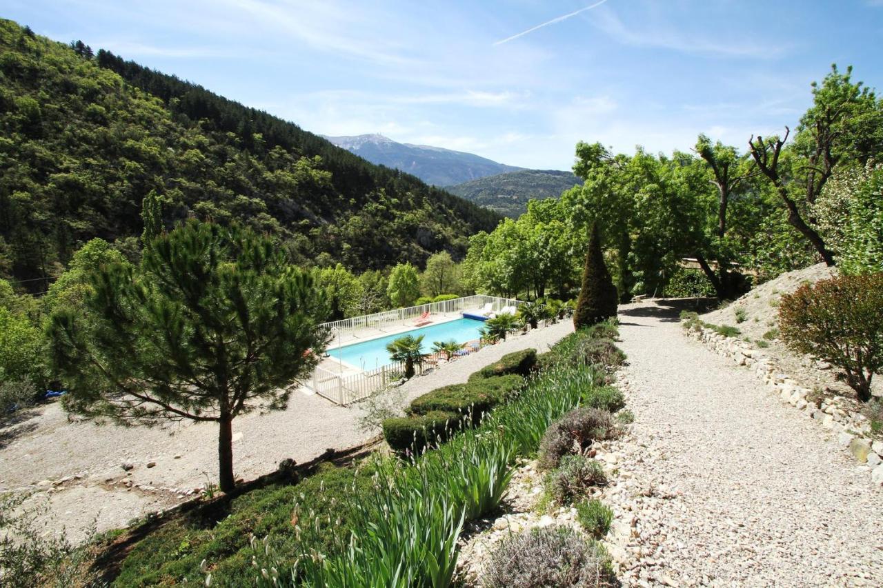 Chambre Une Fenetre Sur Le Ventoux La Clue Plaisians Exterior photo